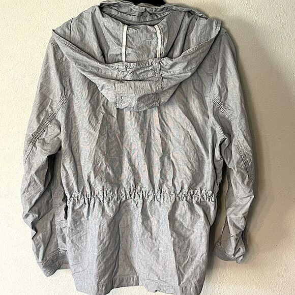 Label of Greater Good Jacket. Size 12. - Picture 2 of 4